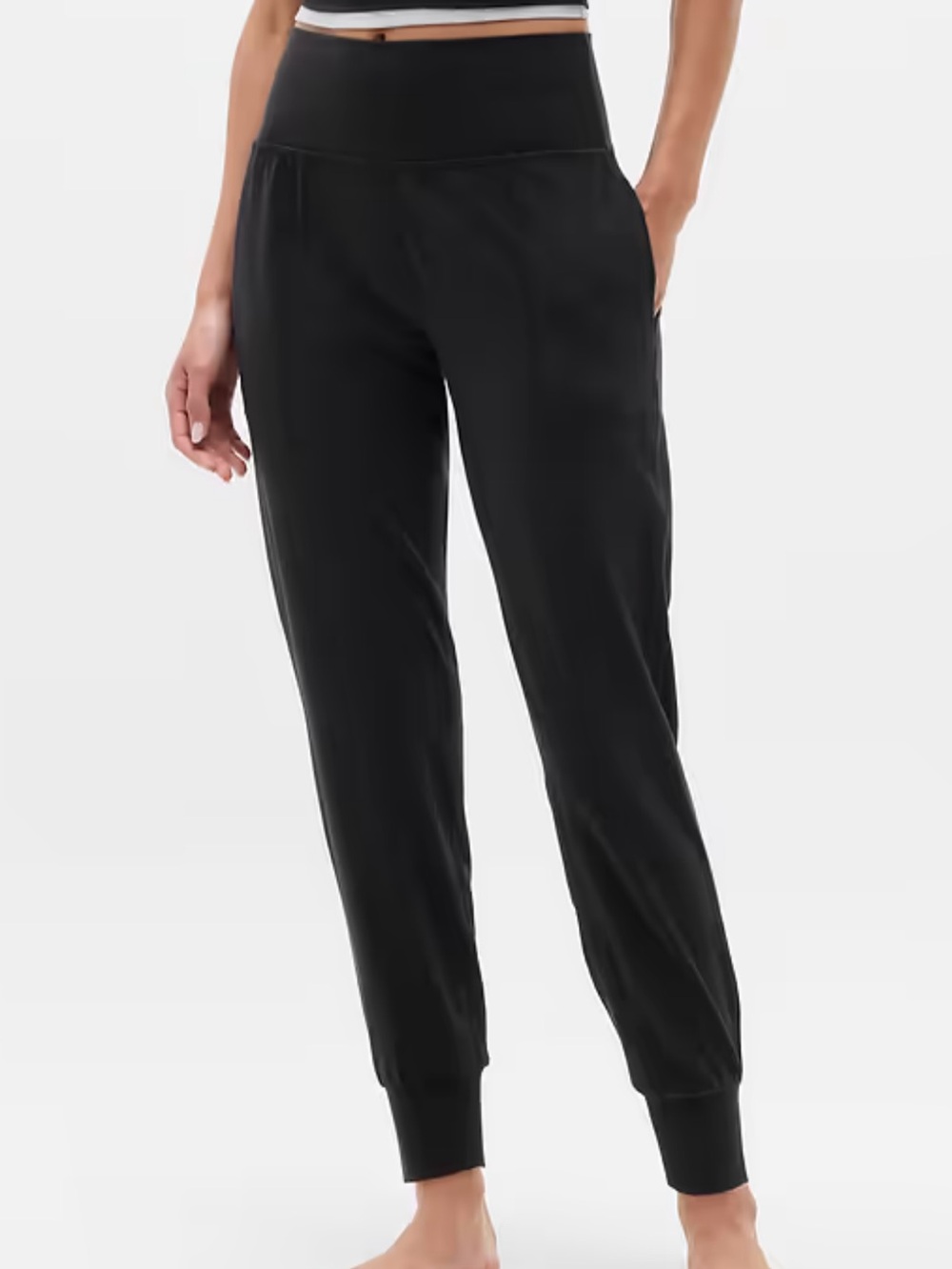 Athleta Salutation Jogger In Powervita Size Medium